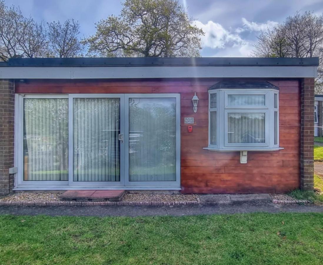 Ranger - Snowdon Cabins Holiday Let Caernarfon Caeathro Екстер'єр фото